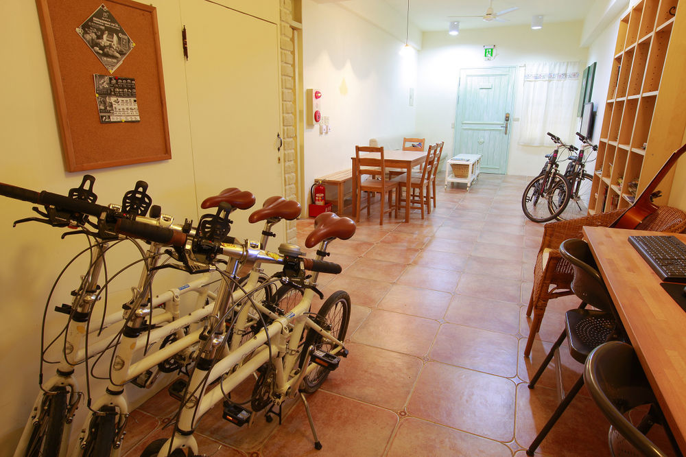 Backpacker 41 Hostel - גאושיונג מראה חיצוני תמונה
